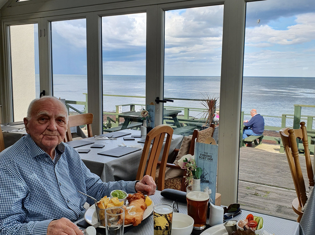 The Fishing Boat Inn主图