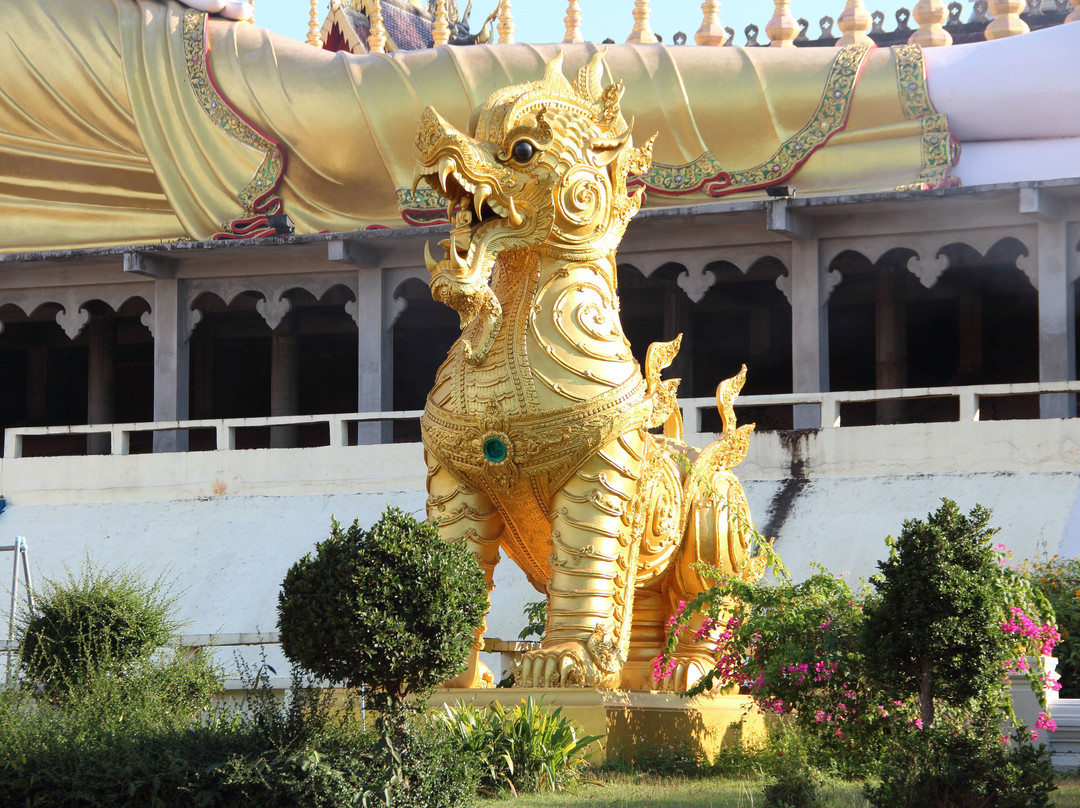 Wat Phra That Su Thon Mongkhon Khiri景点图片