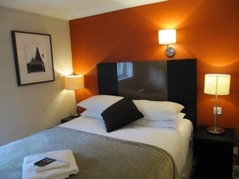 Highfield Park主图