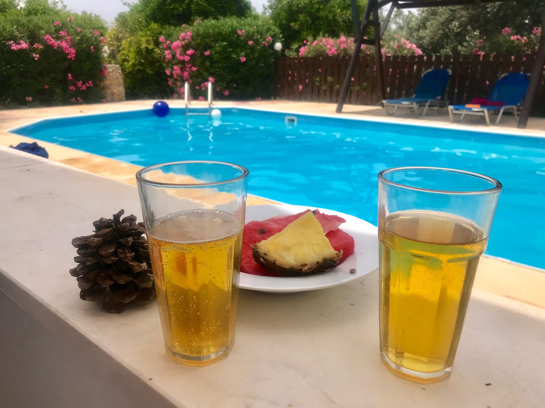 Charoulla Villas