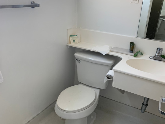 拉阿文尼达旅馆主图