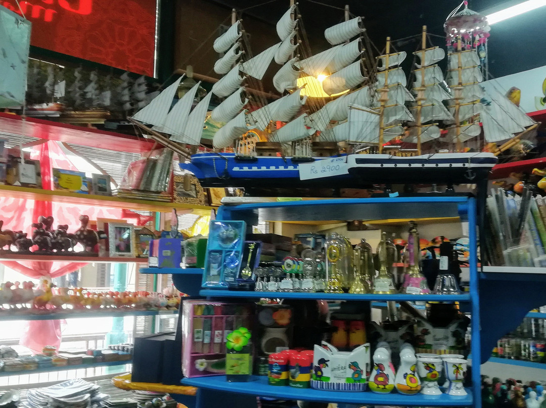 Le Craft Market-路易士港必去景点