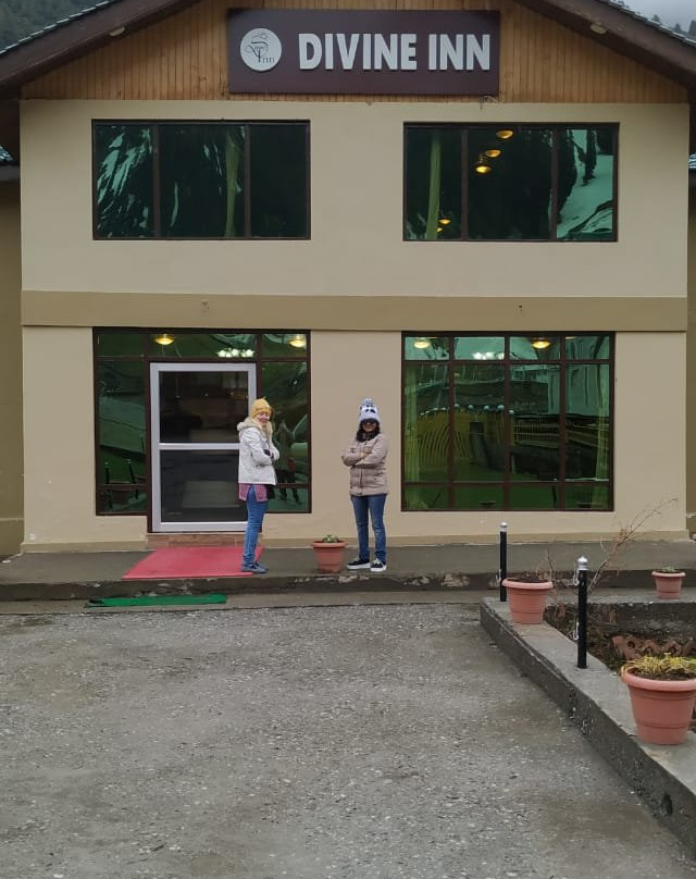 Hotel Divine Inn主图