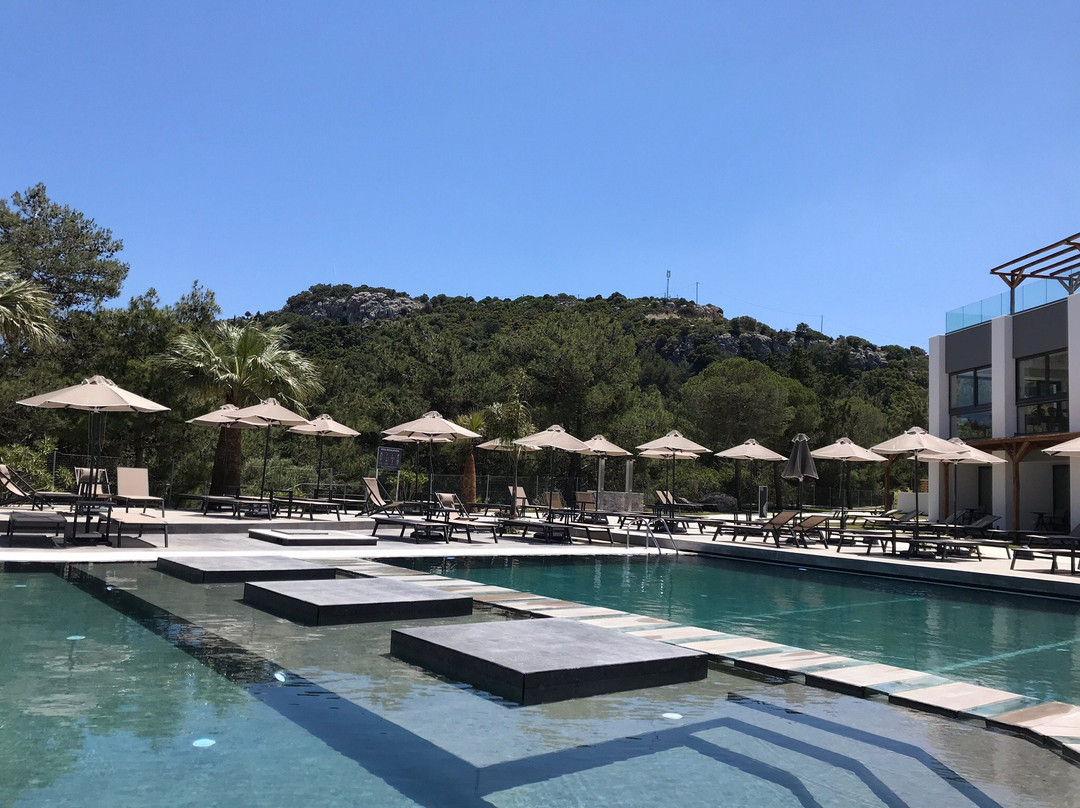 Atalanti Boutique Hotel