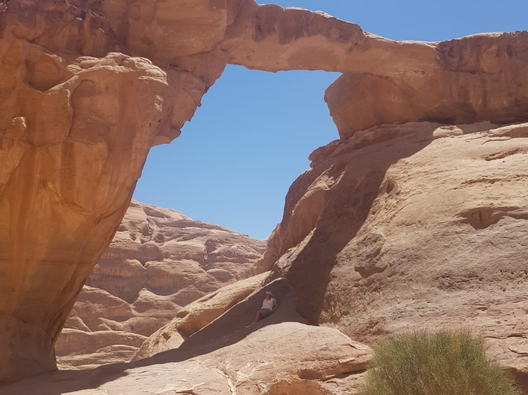 Jeep tours in Wadi Rum景点图片