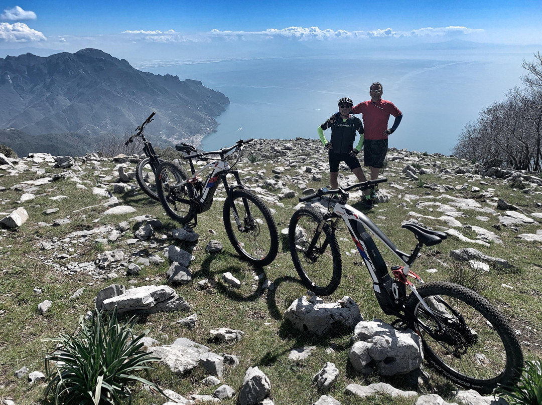 Amalfi Coast bike-马萨卢布伦塞必去景点