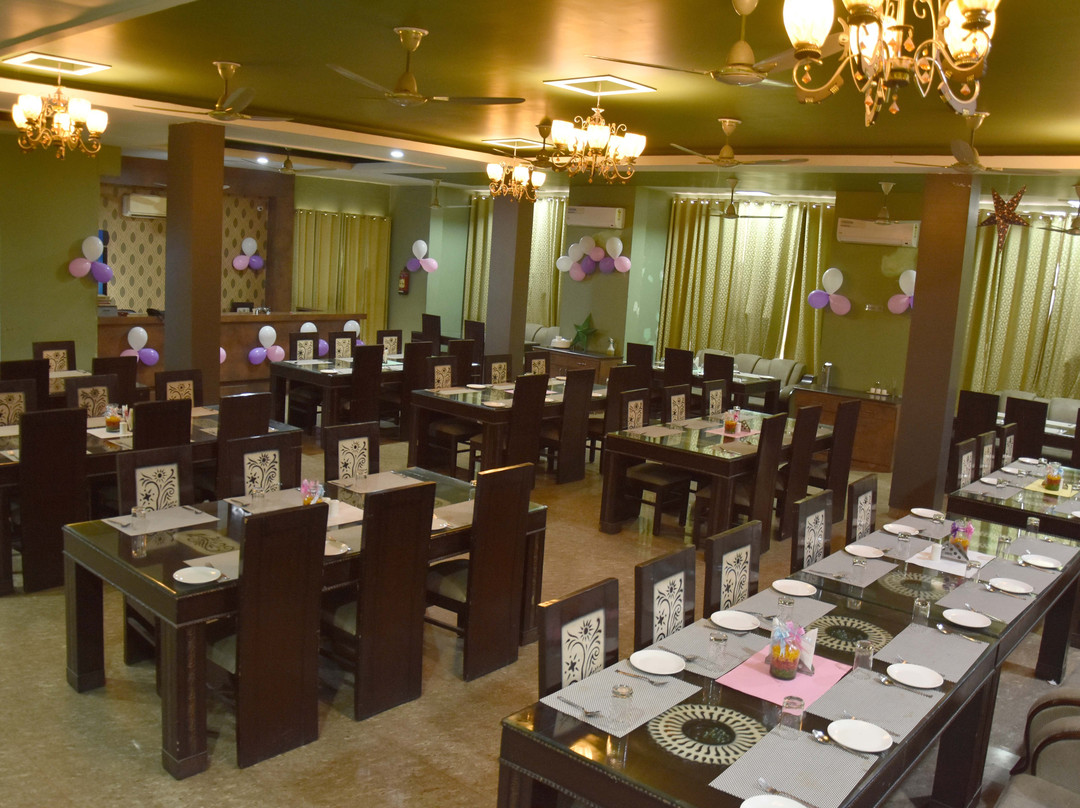 Hotel Kyan Clarks Inn Sultanpur主图