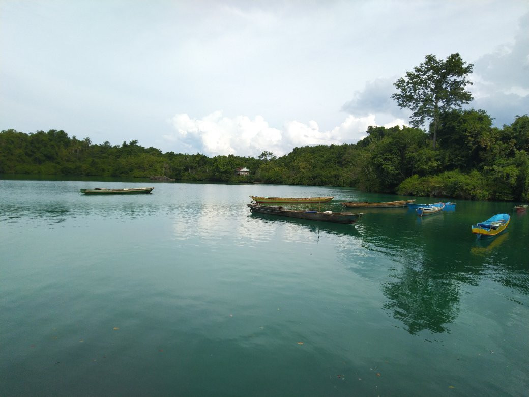 Napabale Lake景点图片