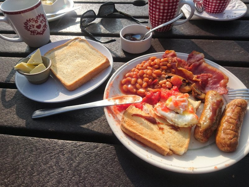 Cutthorpe餐馆和美食-Holmebrook Valley Park Cafe