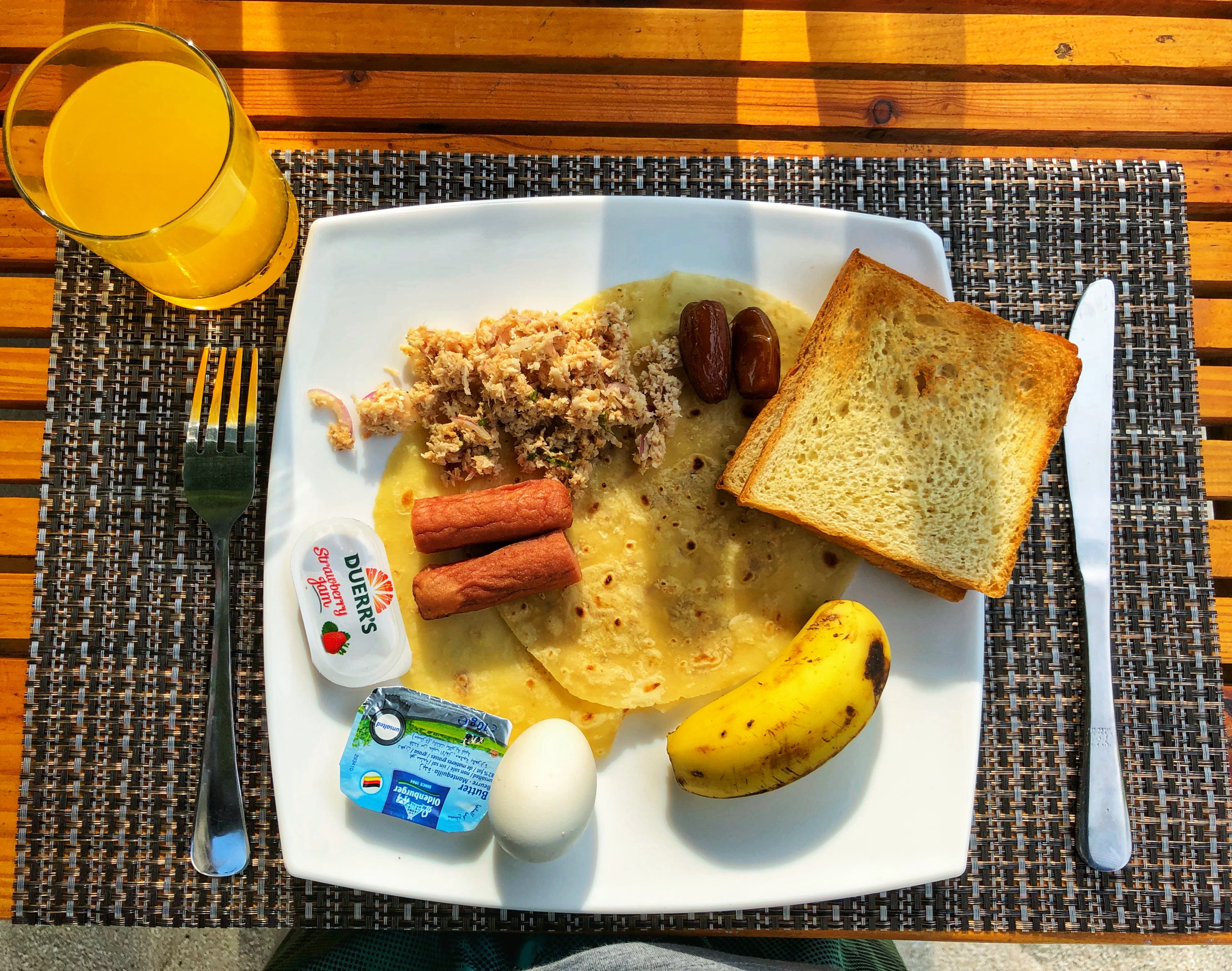 Ras Beach Inn-餐饮