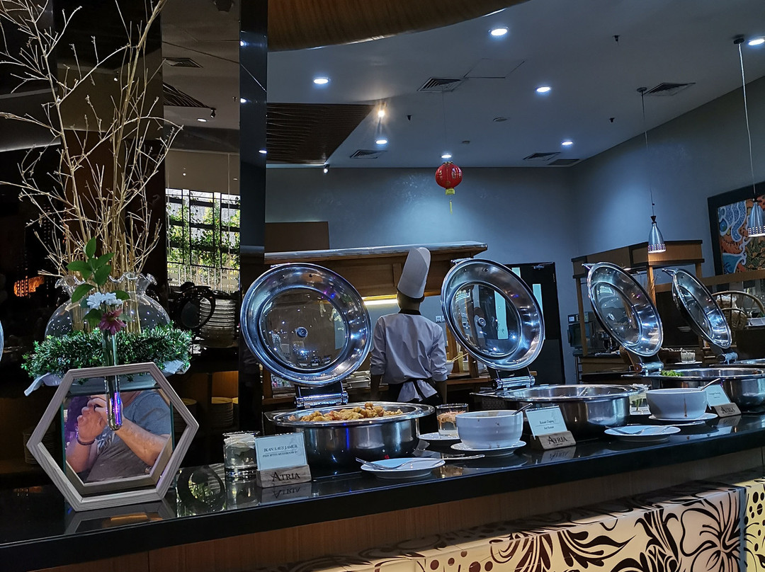 Atria Hotel Malang主图