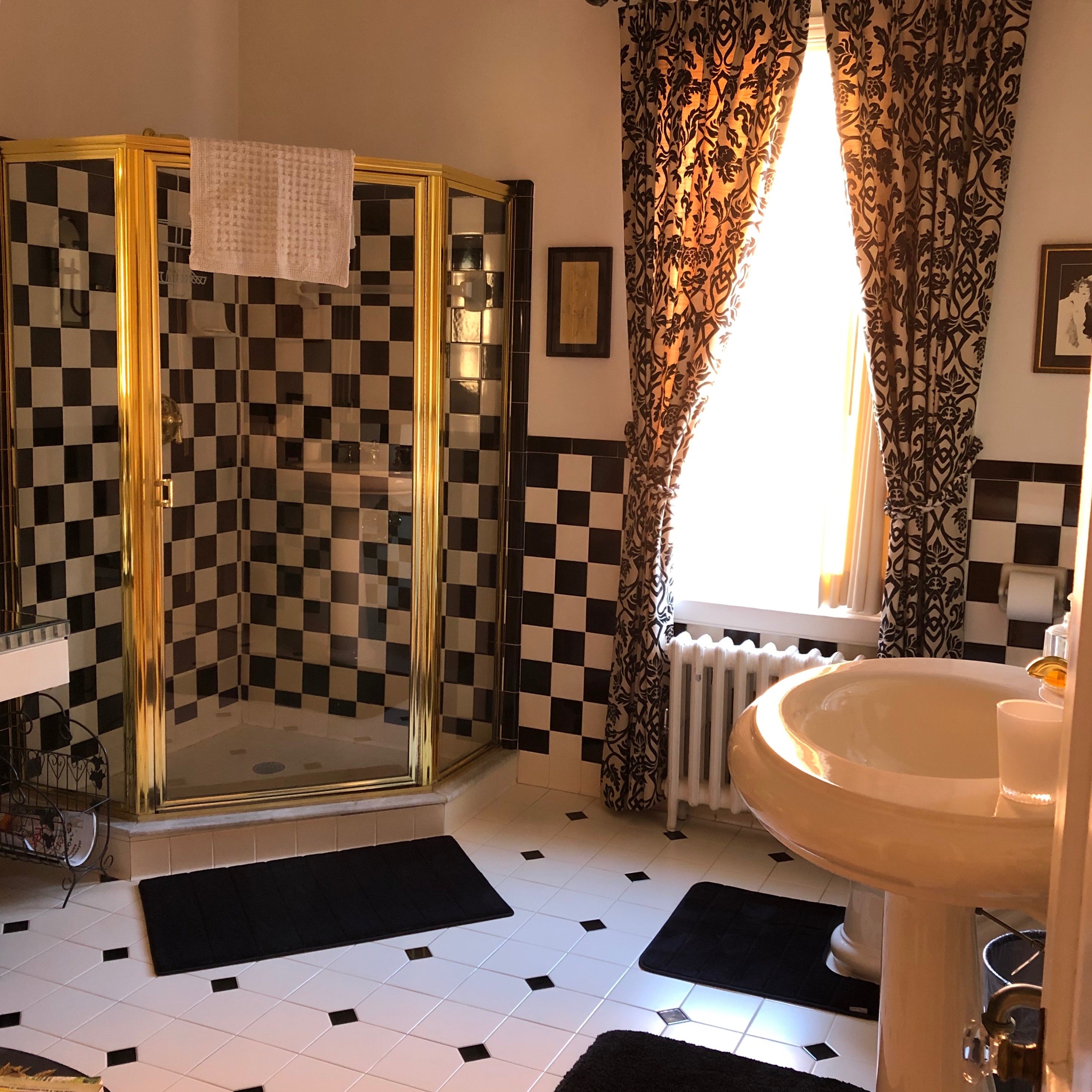 Hill House Bed and Breakfast-浴室