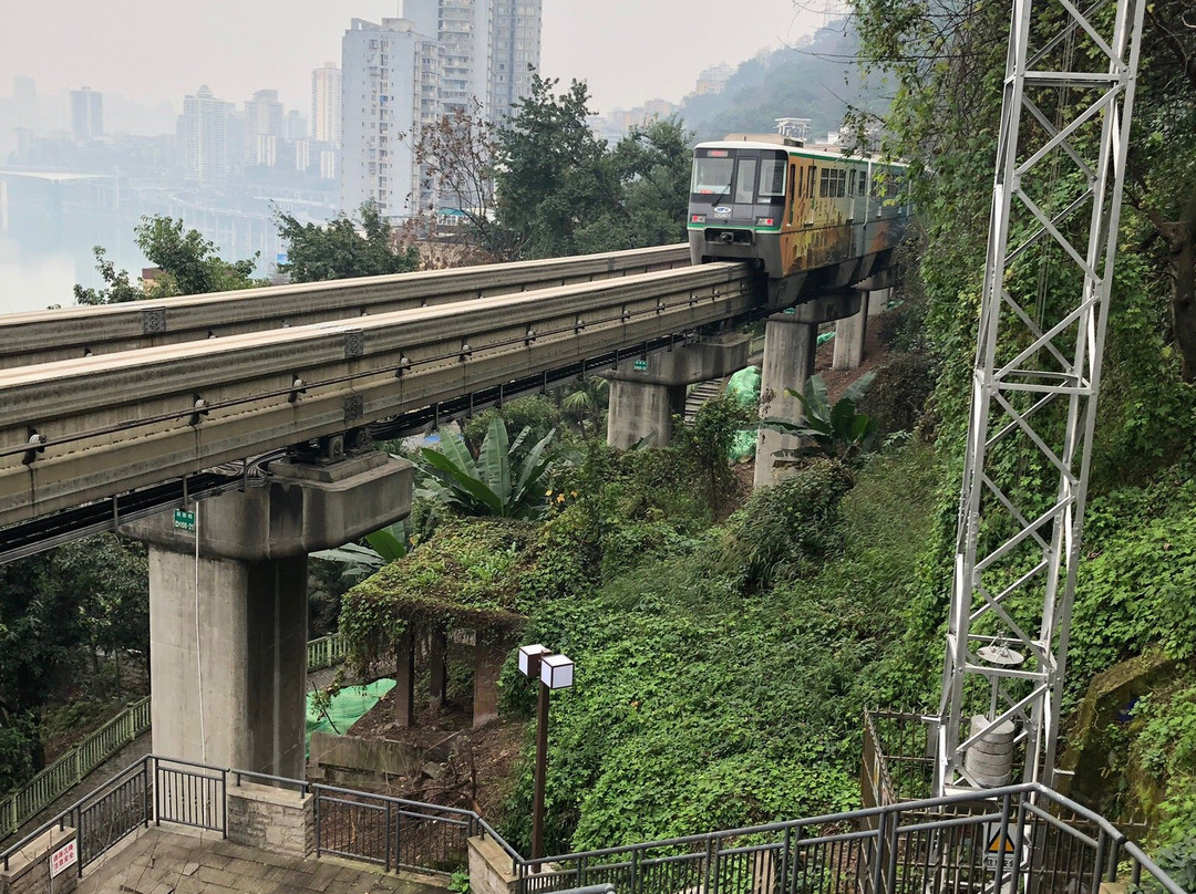 鹅岭公园景点图片