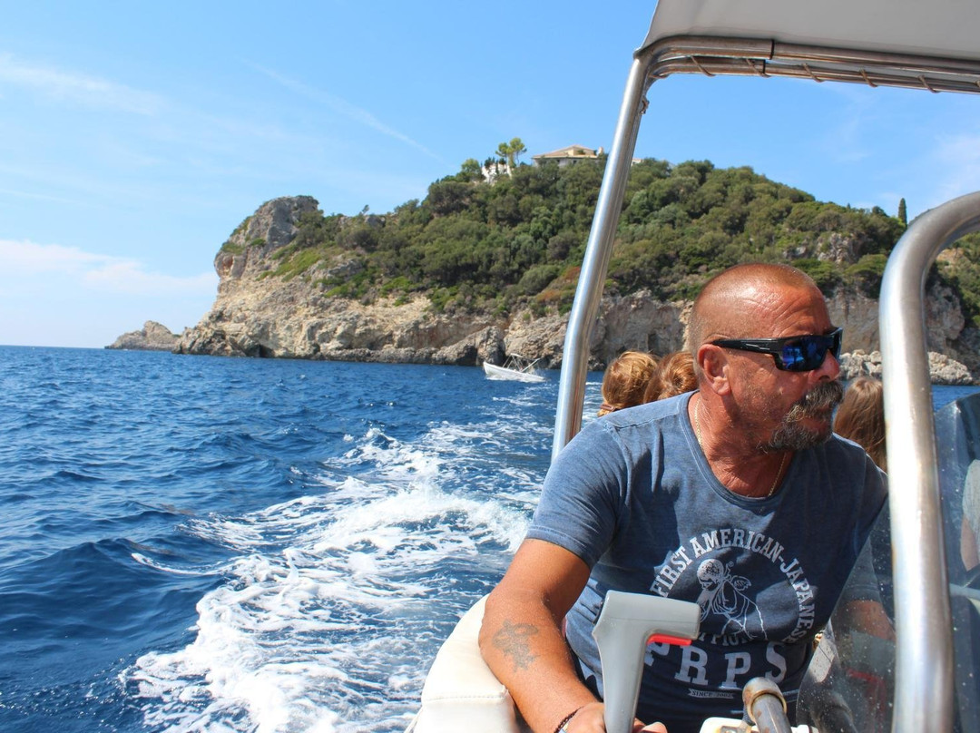 Grotto Boat Tour-科孚必去景点