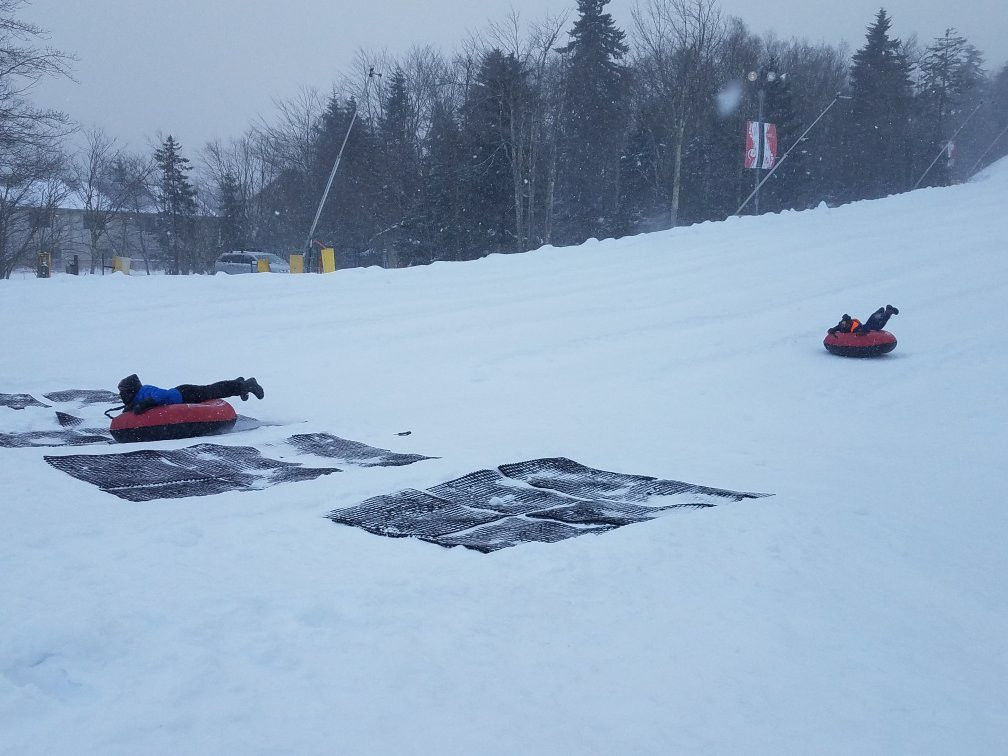 Snowshoe Mountain Tubing Park景点图片