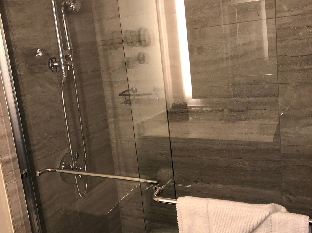 纽约拉瓜迪亚机场万豪酒店主图