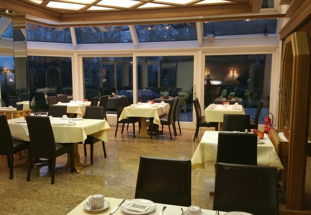 Deeke's Quellenhof Hotel主图