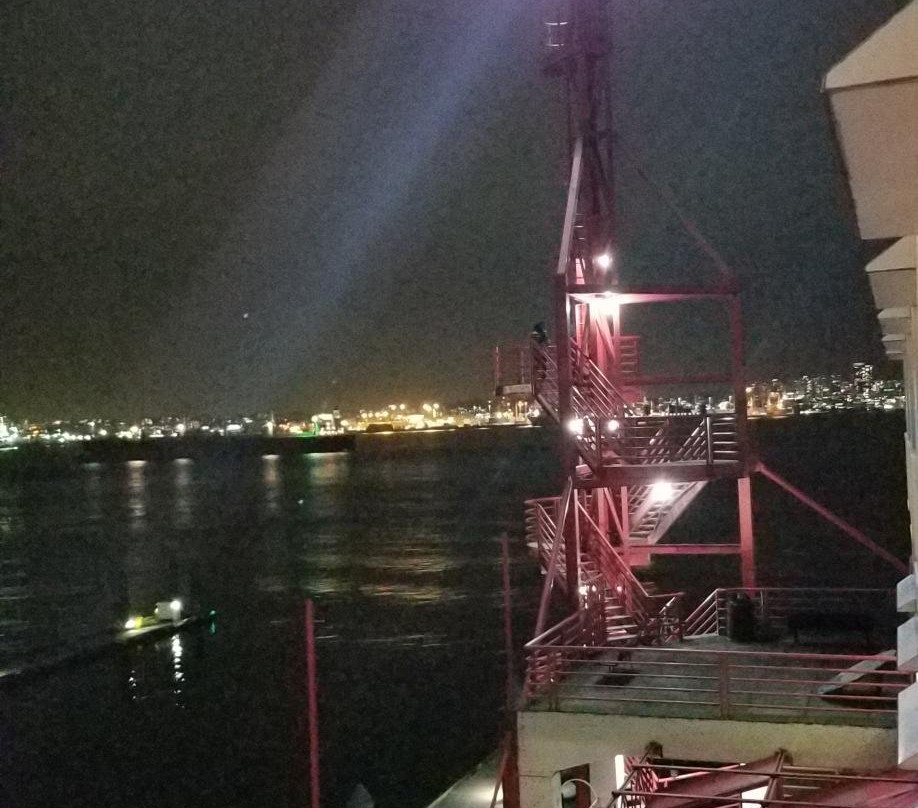 兰斯道码头酒店主图