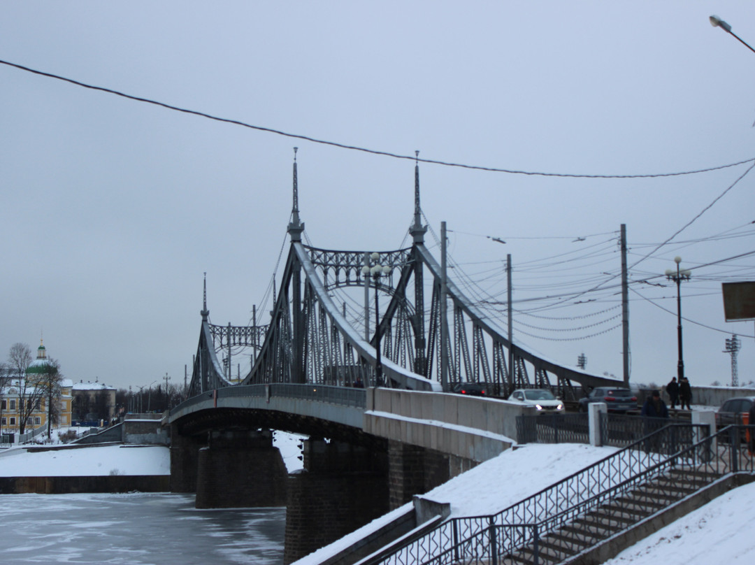 Starovolzhsky Bridge (Old Bridge)景点图片