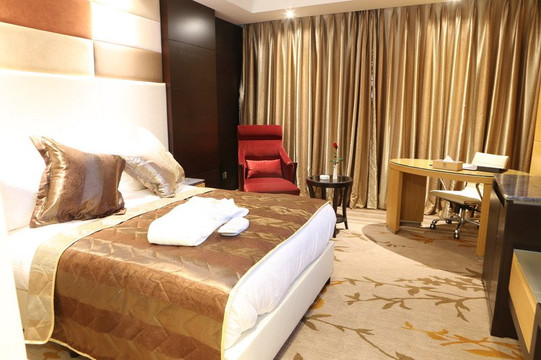 Attawfeek Plaza主图