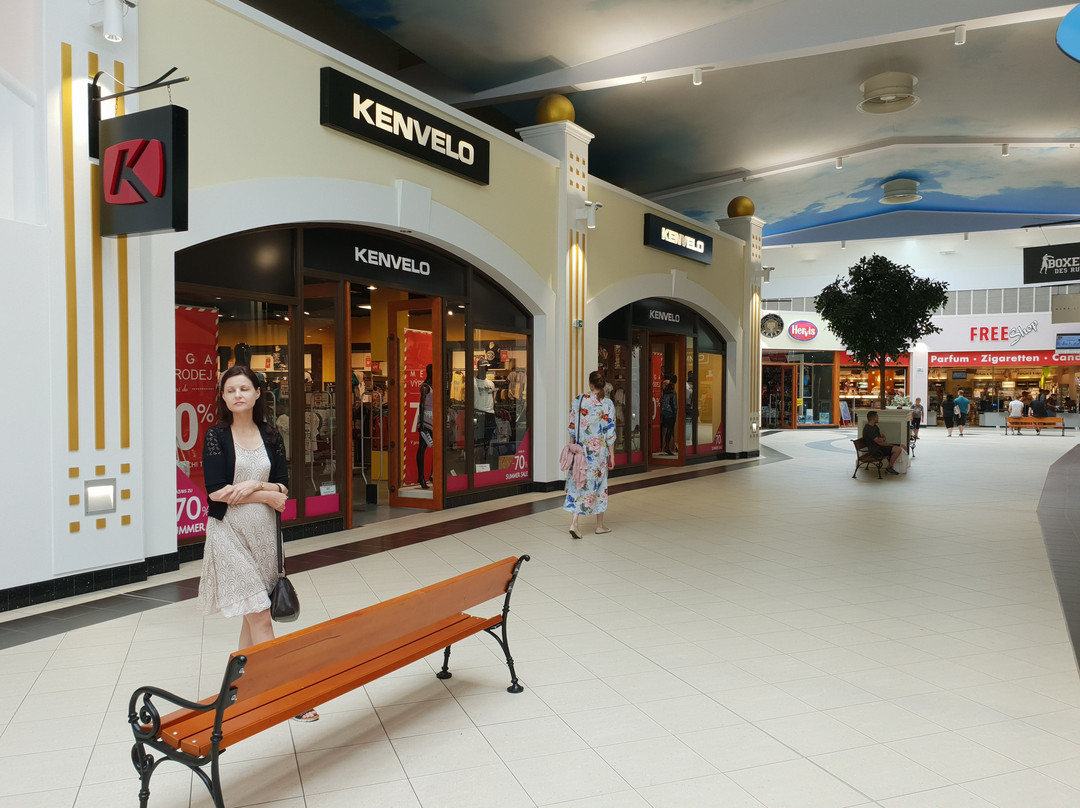 Freeport Fashion Outlet景点图片