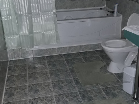 拉哈特酒店主图