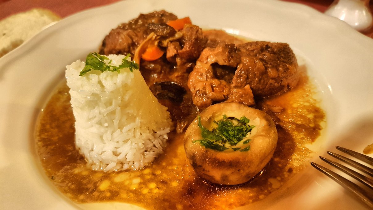 Casa Arana - PN de Ordesa-餐饮