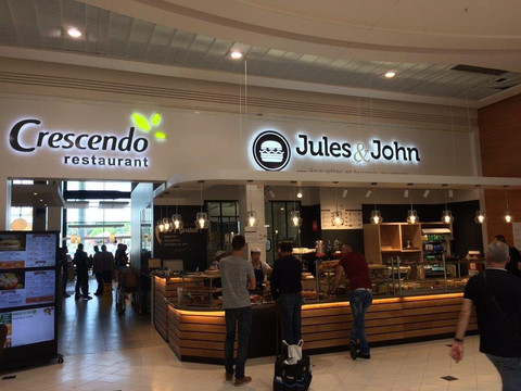 Crescendo Restaurant