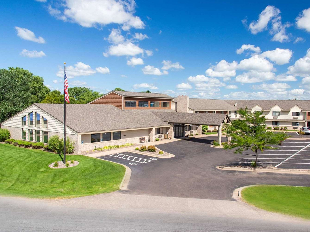 AmericInn by Wyndham Eau Claire主图