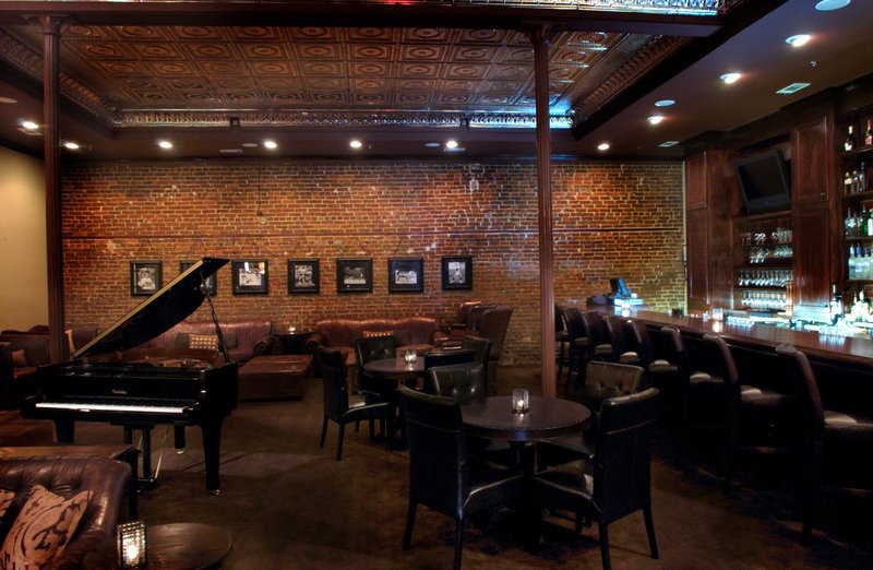 格兰德酒店主图