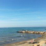 Stabilimento Balneare la Baia Beach-拉迪斯波利必去景点