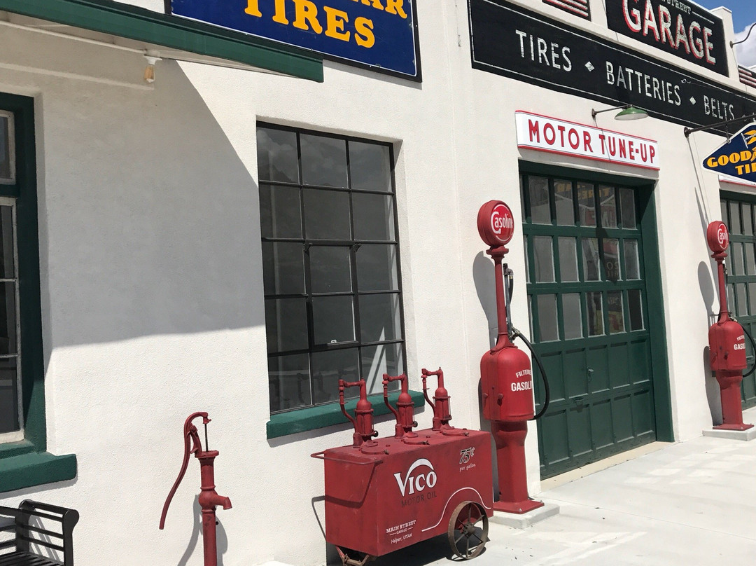 Historic CONOCO Station-Helper必去景点
