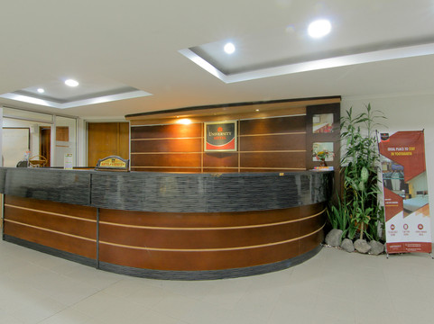 University Hotel主图