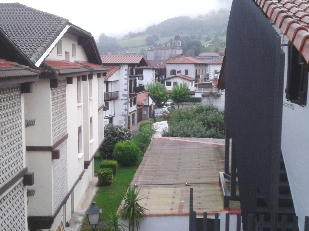 奥特萨斯皮酒店主图