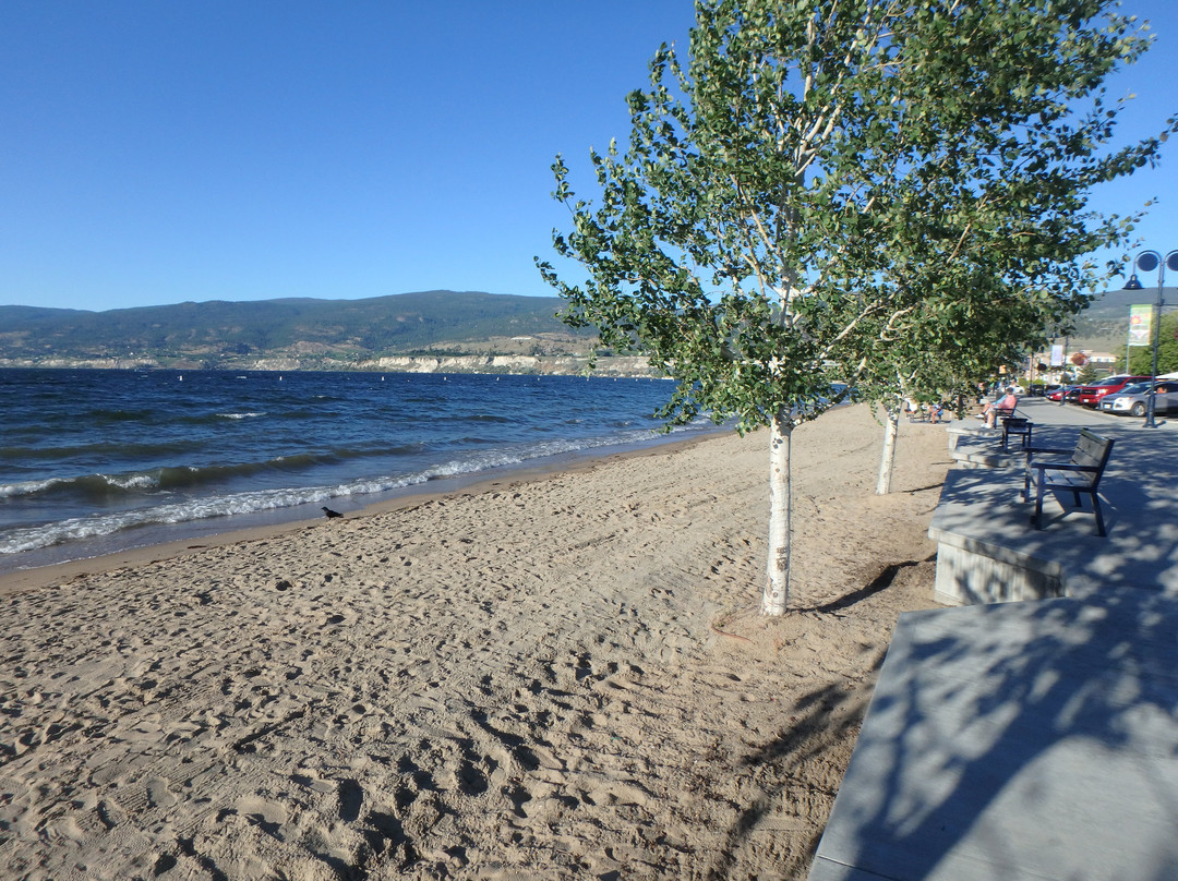 Okanagan Lake Park景点图片