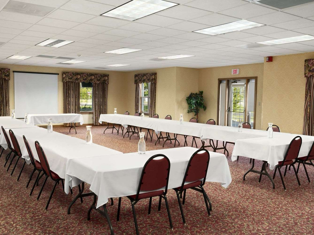 Days Inn by Wyndham Grayling主图