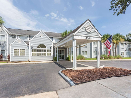 Microtel Inn & Suites by Wyndham Gulf Shores主图