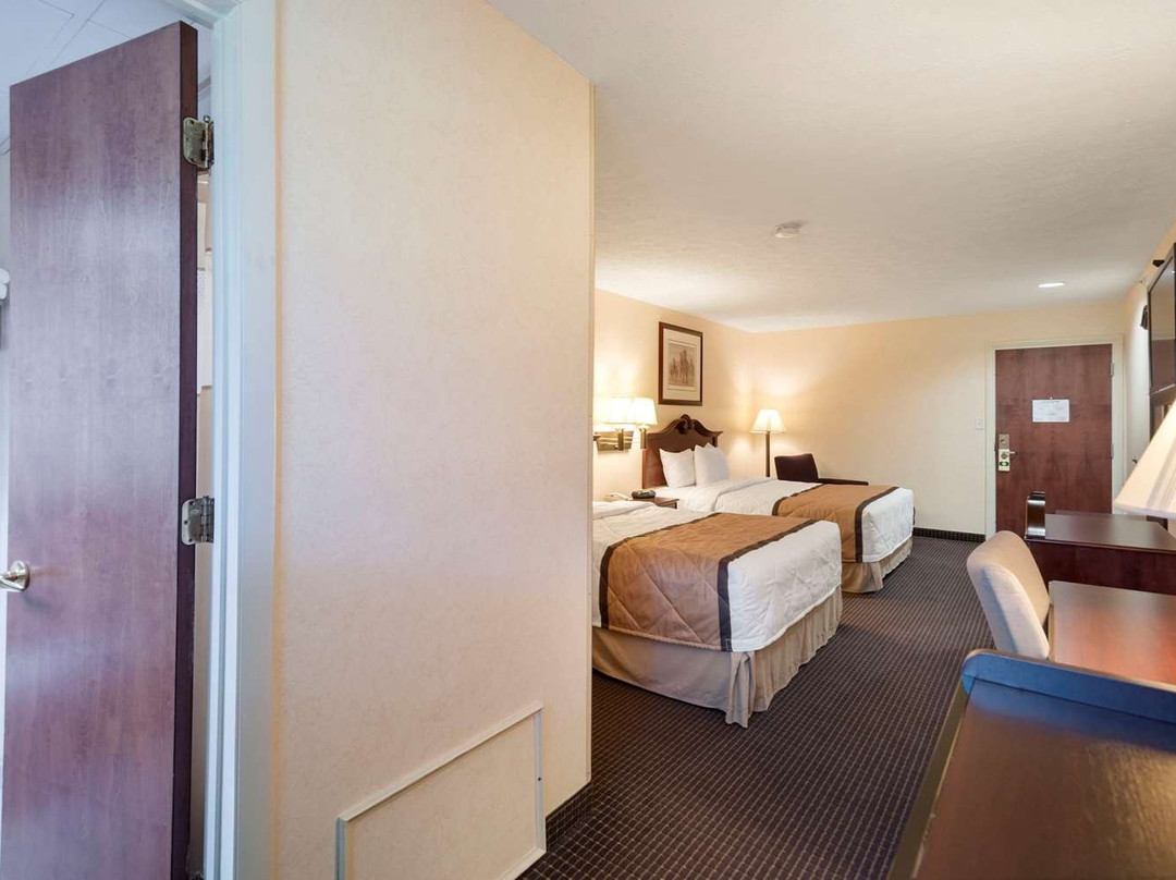 Rodeway Inn & Suites主图