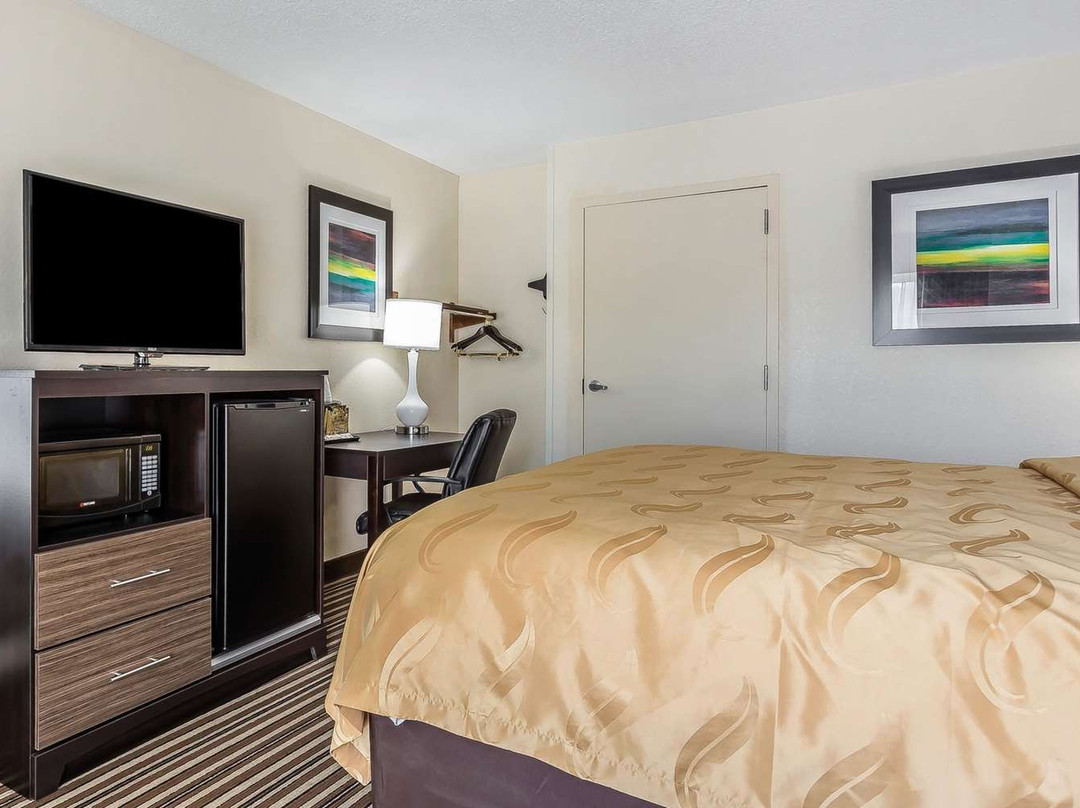 Quality Inn Pinehurst Area主图