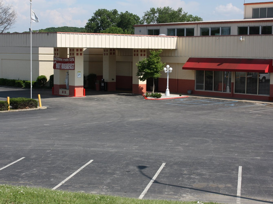 汉尼拔呗盟酒店主图