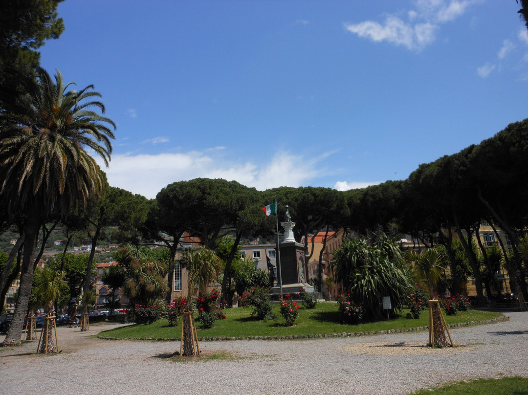 Giardini Pubblici-文蒂米利亚必去景点