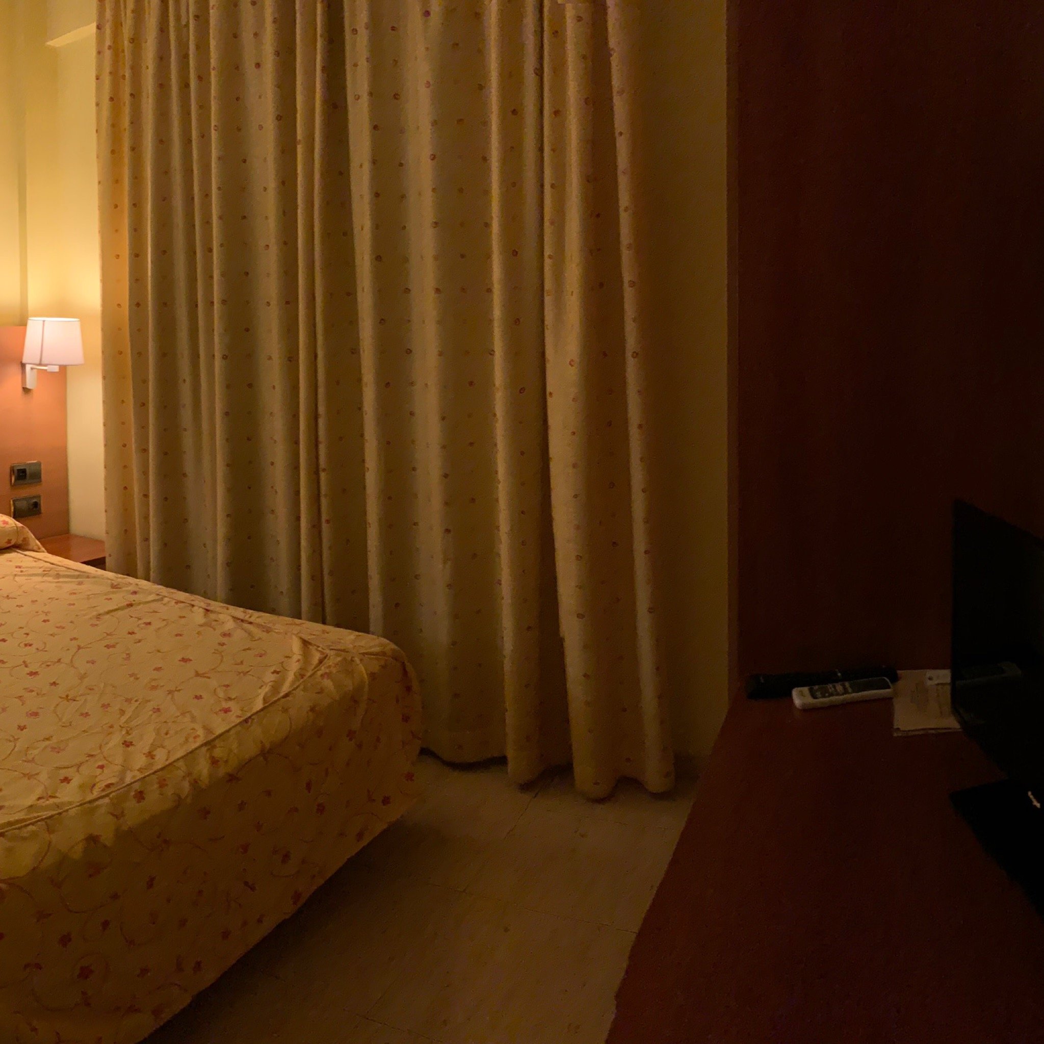 Hotel Sant Celoni-官方