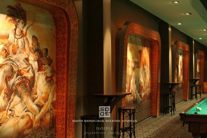 Billiard Club Black Ball-克莱佩达必去景点