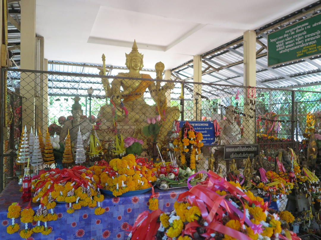 Wat Ban Tam Yae景点图片