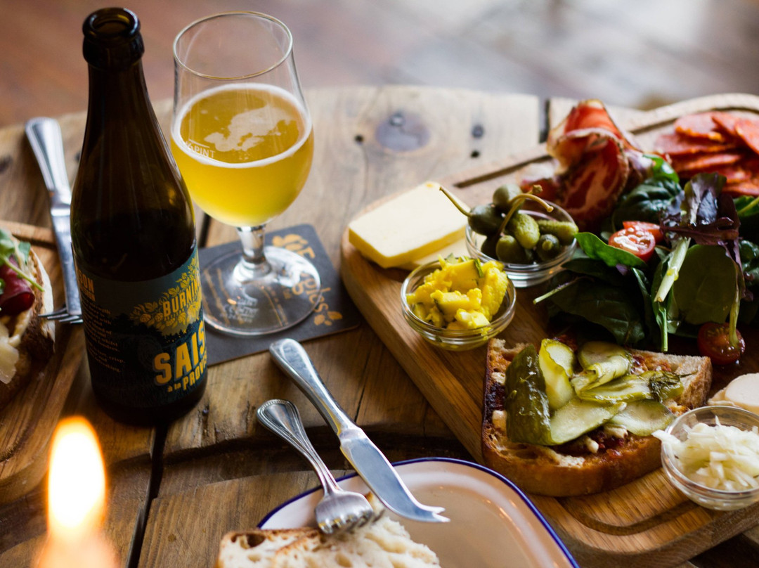 Fuggles Beer Cafe景点图片
