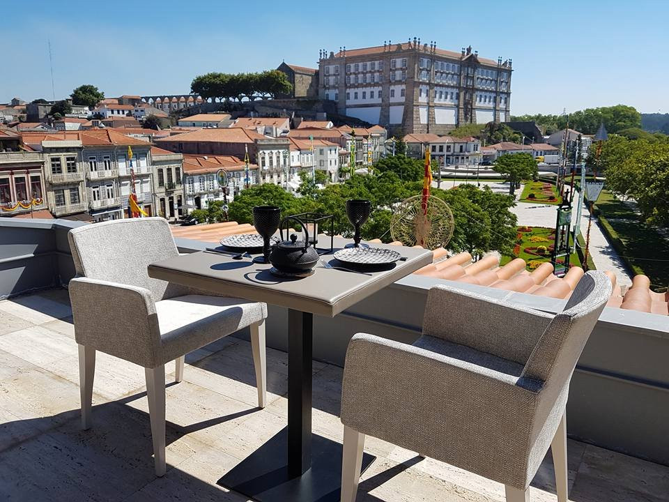 Fajozes酒店住宿-Casa do Rio Charm Suites