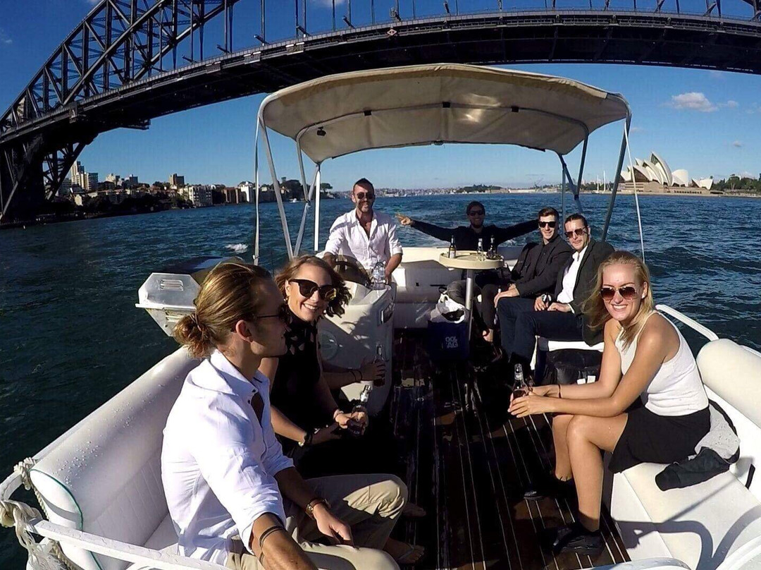 Sydney Charter Boat Hire景点图片