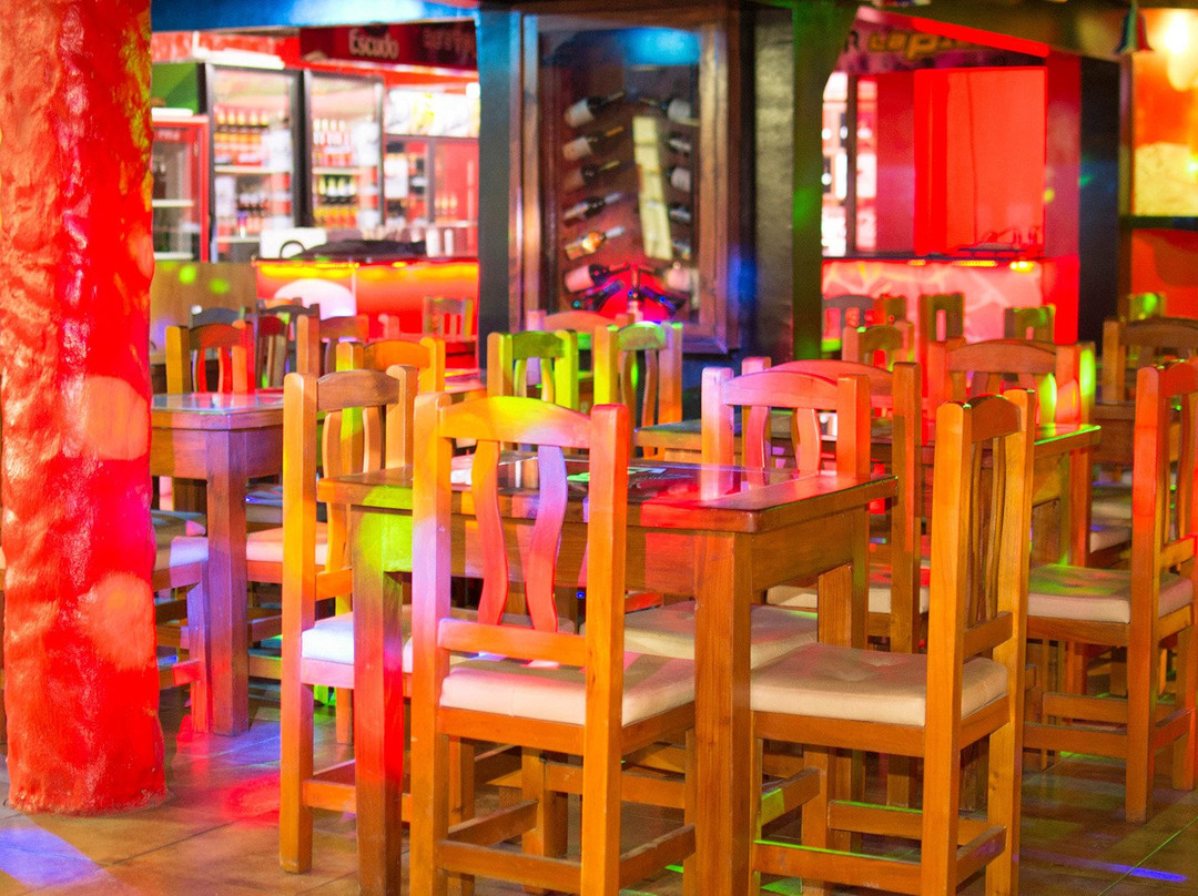 Club la Piedra-奇廉必去景点