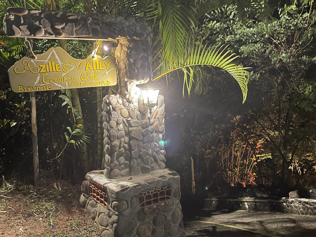 Azille Valley Country Club