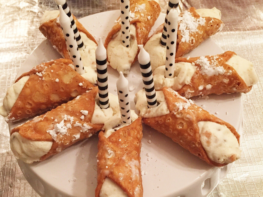 Ferrara's Italian Market